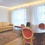 Lovely Apartment Overlooking Inner Garden - Montparnasse Pasteur