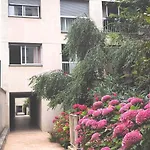 Lovely Apartment Overlooking Inner Garden - Montparnasse Pasteur